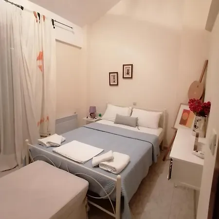 Seaside Apartment *